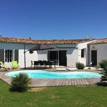 Tres Belle Villa, 4 Chambres, Piscine Et Jacuzzi Villa